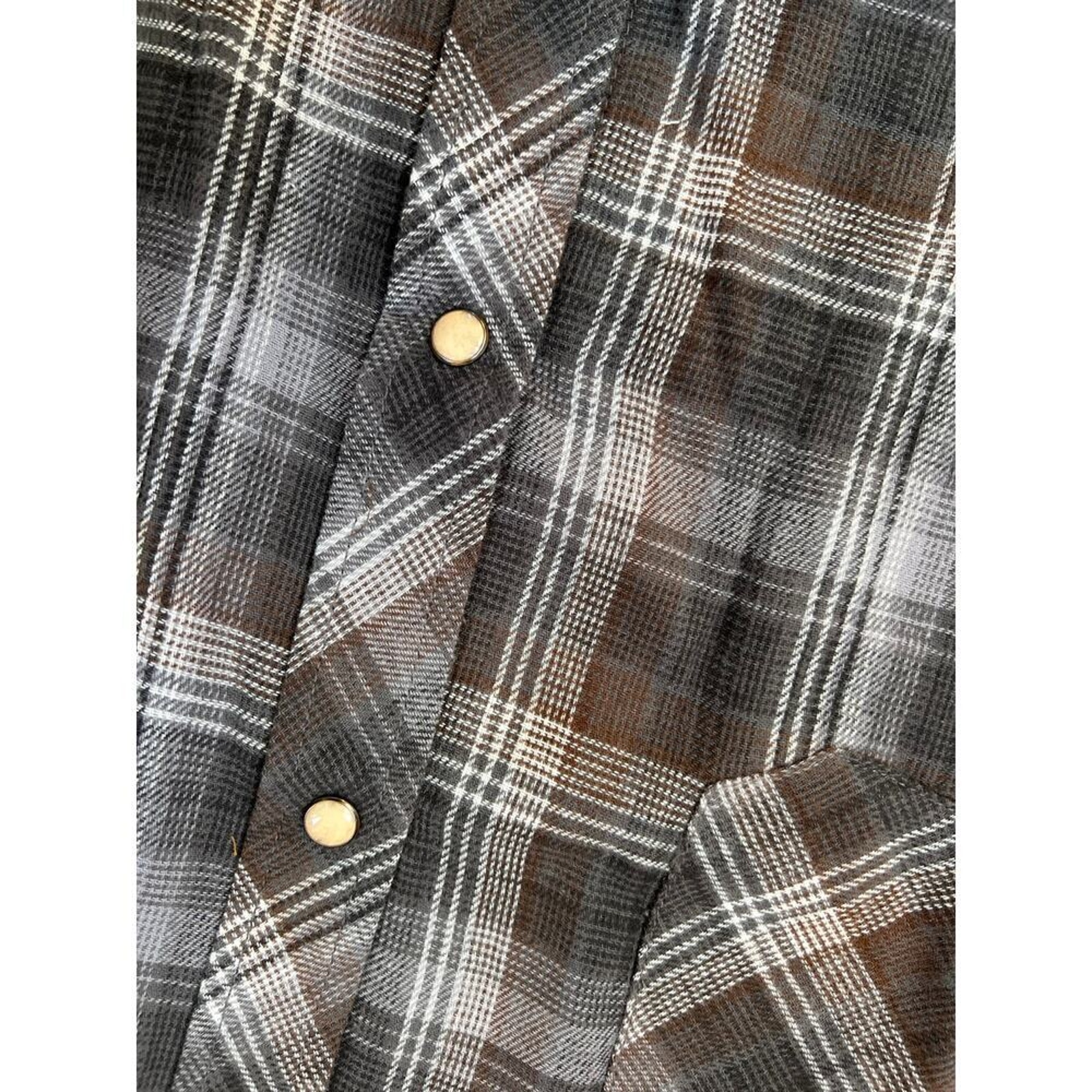 Stone Creek Western Long Sleeve Plaid Flannel Gray Snap Down Shirt, Men's Size L — image 4 of 5